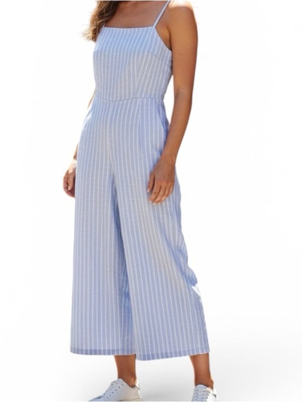 Old Navy jumpsuit cropped pants, white/blue stripes, women’s size large